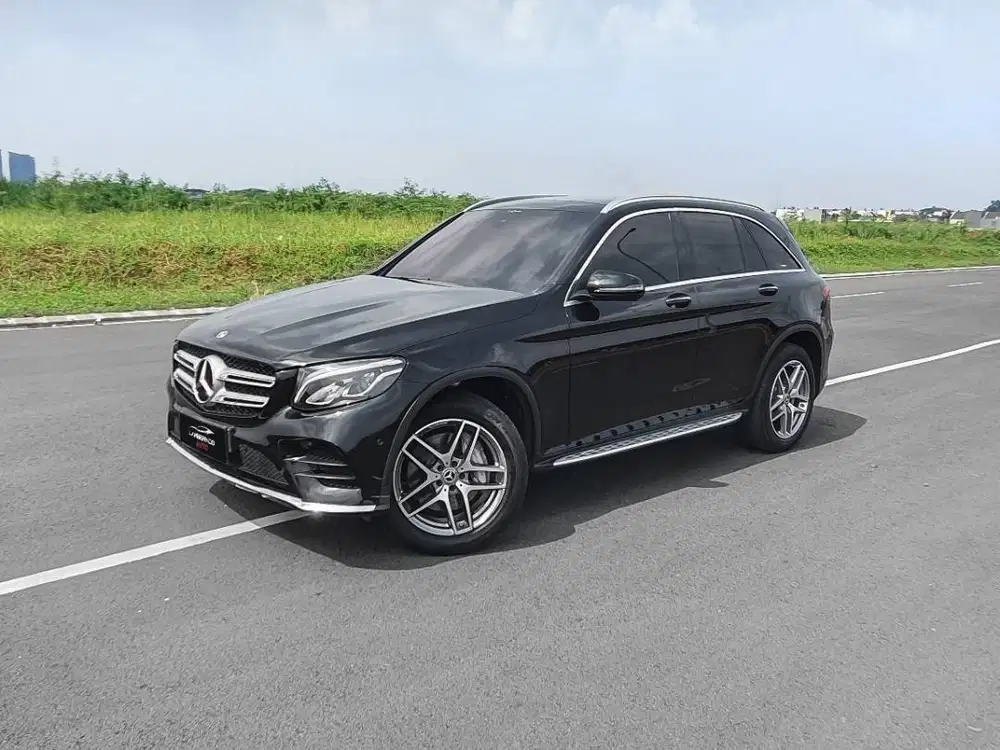 [LOW ODO !!] MERCEDES BENZ GLC200 AMG 2018 PANORAMIC SUNROOF 2019