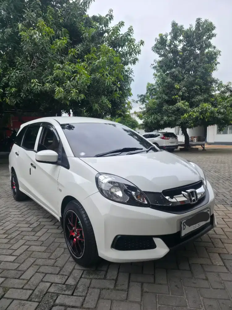 Dijual Honda Mobilio S MT 2015 (low km 20rb)