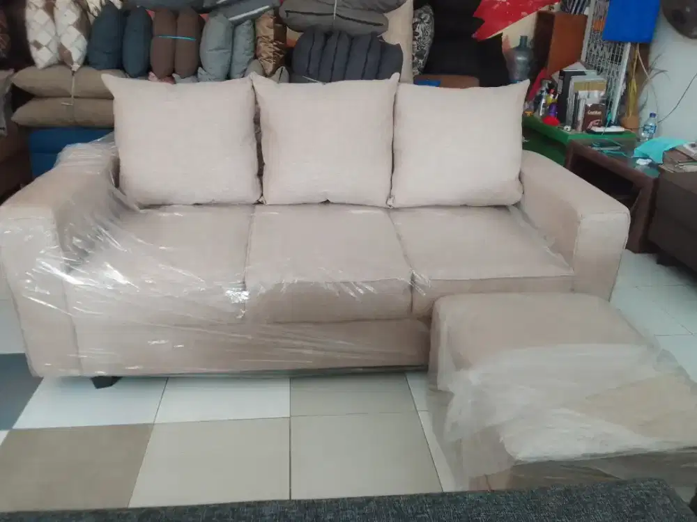 Sofa 3ddk+ pup warna cream bunus bantal 3
