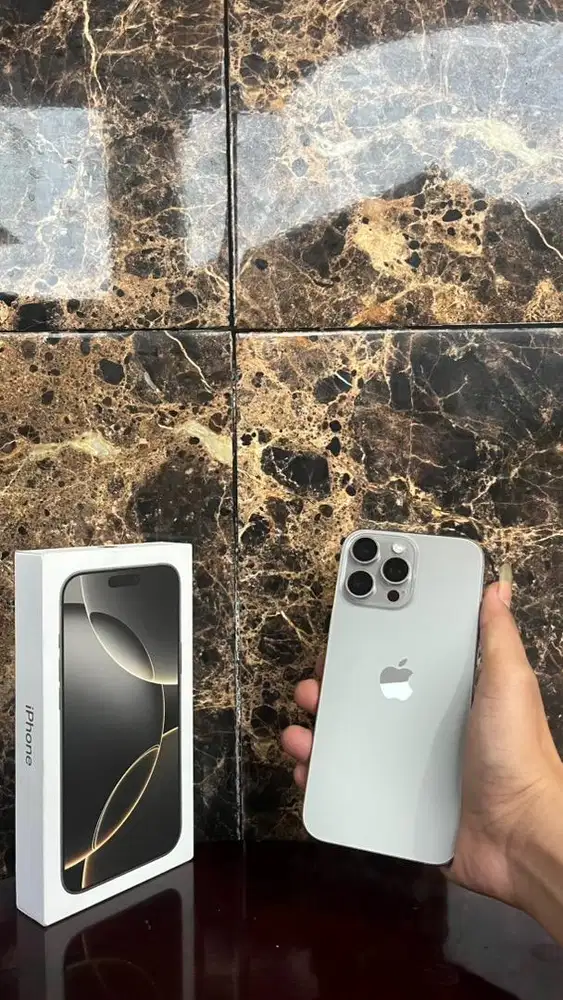 IPHONE 16 PROMAX 256 GB IBOX NATURAL TITANIUM