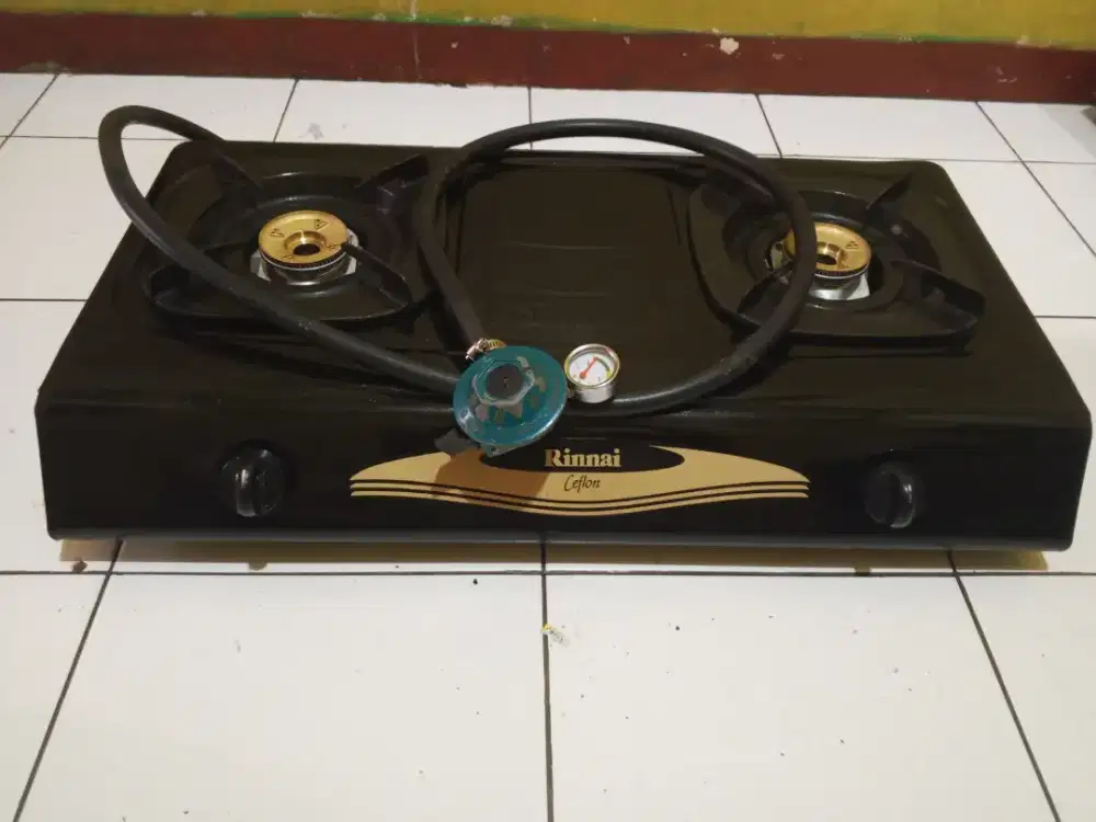 Kompor gas Rinnai 2 tungku + selang regulator