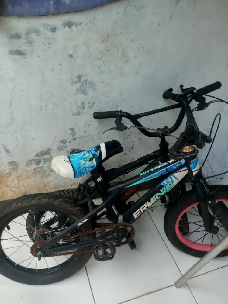 Sepeda Anak Kecil dan sedang