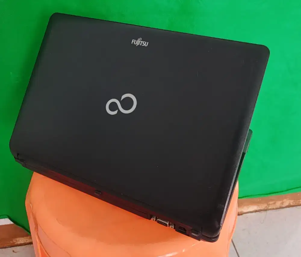 Laptop Fujitsu Lifebook S762 i5 ram 4gb SSD 128gb
