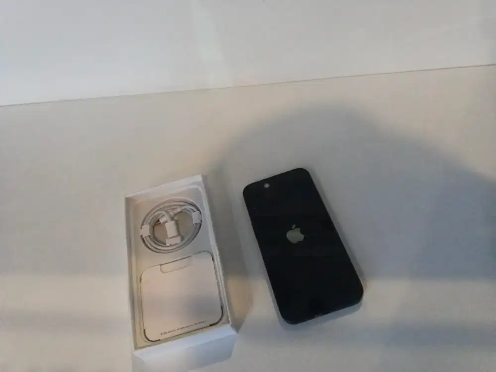 Iphone 13 128gb berkrlas black