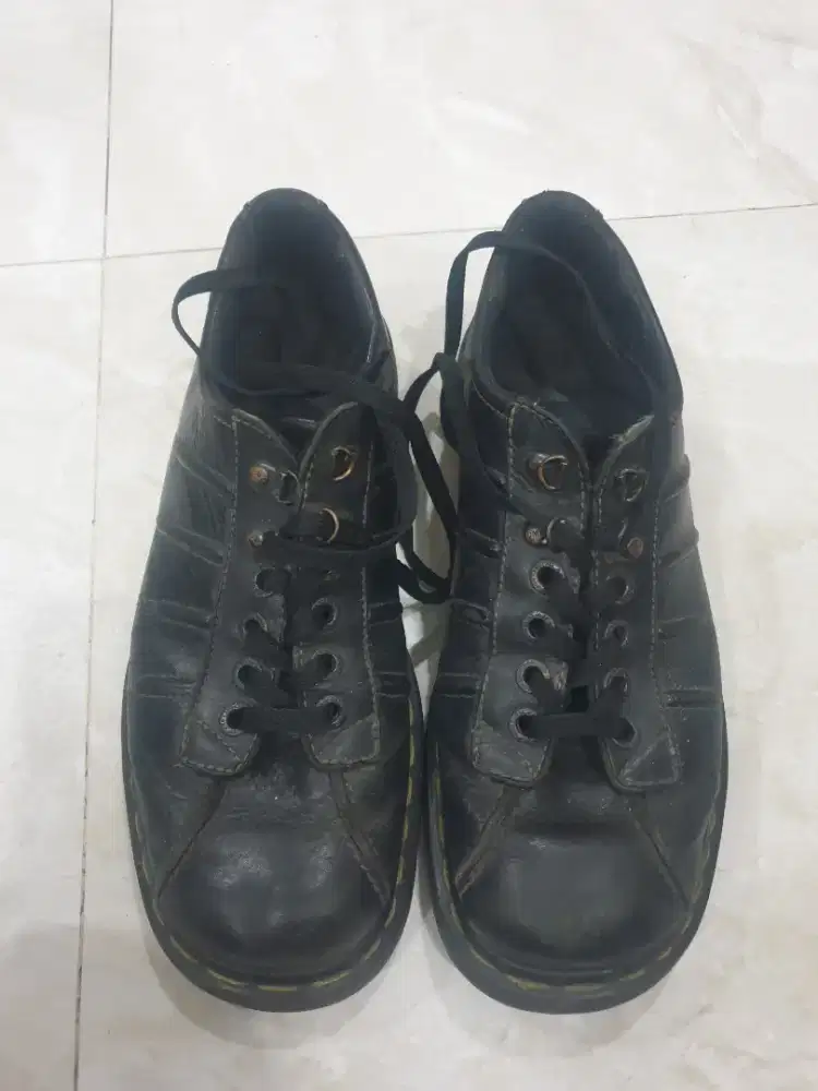 Sepatu Dr. Martin original UK, ukuran 43 bekas