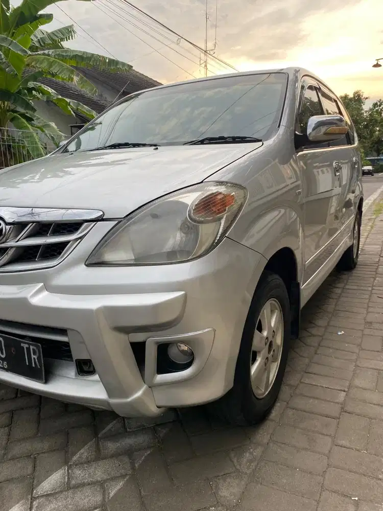 Toyota Avanza 2011 Bensin