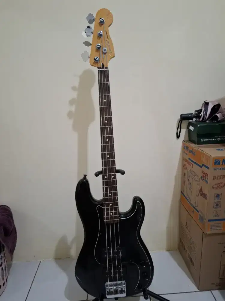 Bass Fender Precision