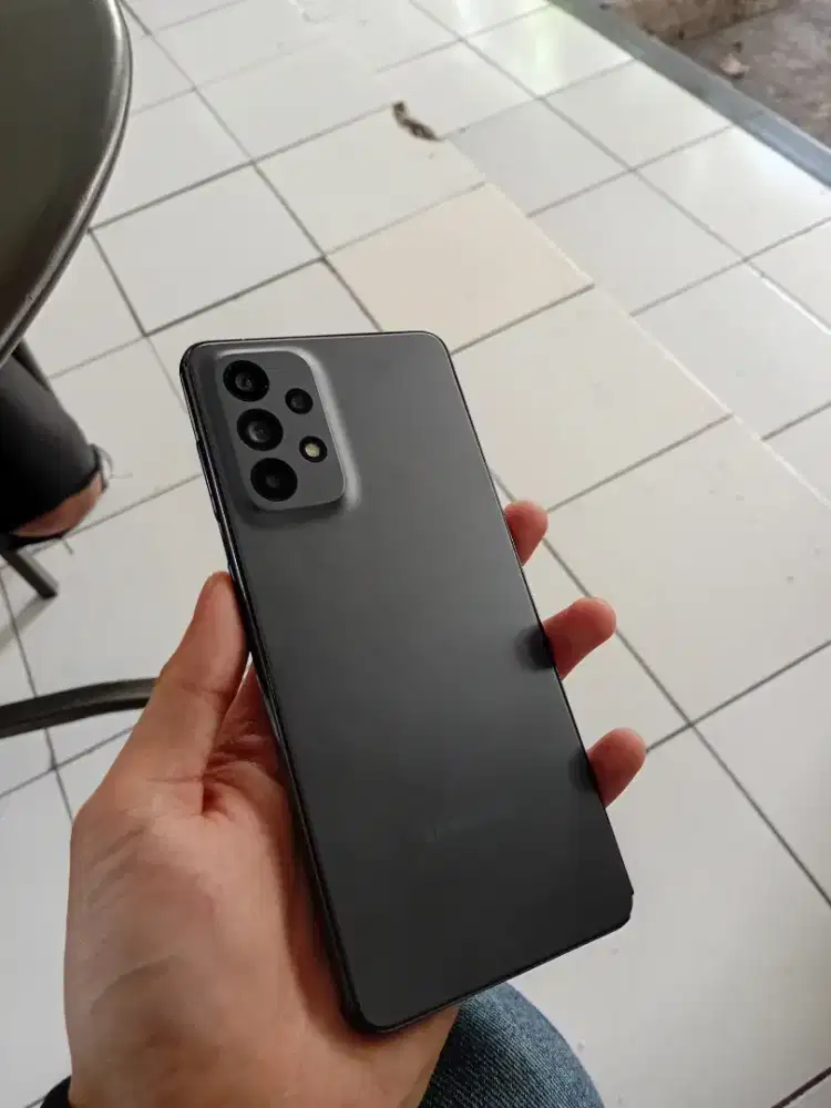 Samsung A73 5G Ram 8/256 android 15