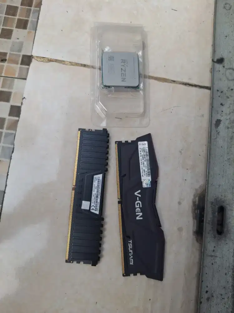 RAM 16 GB 2X8 RYZEN5 2400G