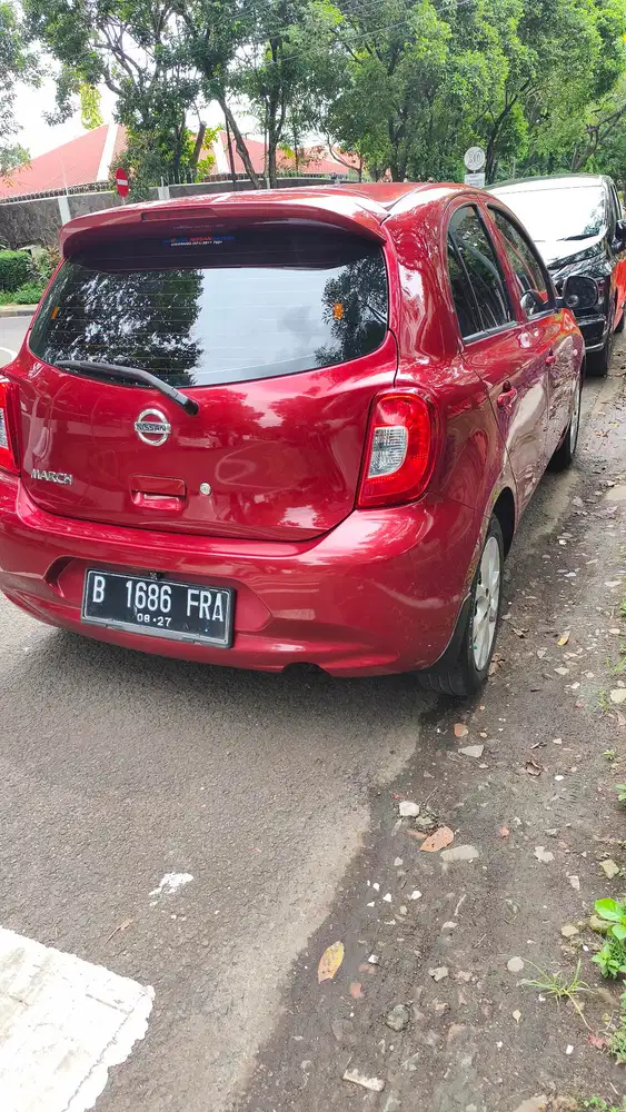 Nissan March 2015 Bensin