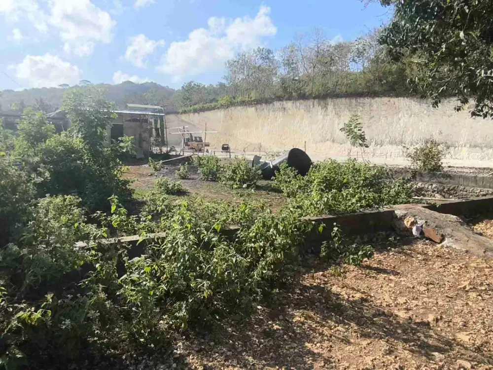 DIJUAL TANAH DEKAT LAPANGAN GLOF PECATU BALI