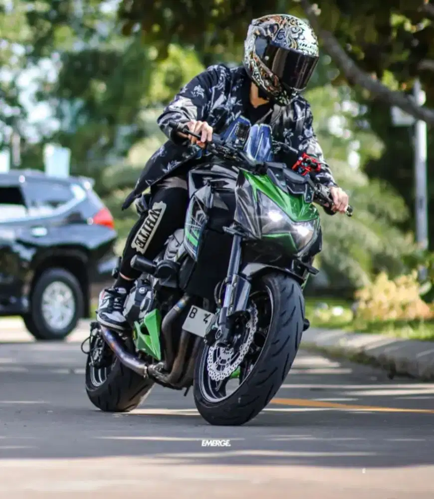 Kawasaki Z800 2013