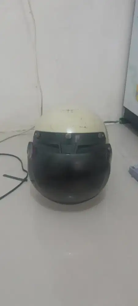 Jual helm sepeda motor gak bisa jauh-jauh