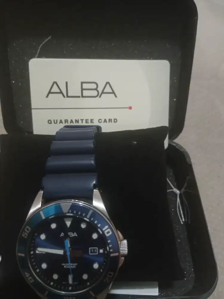 Jam tangan alba