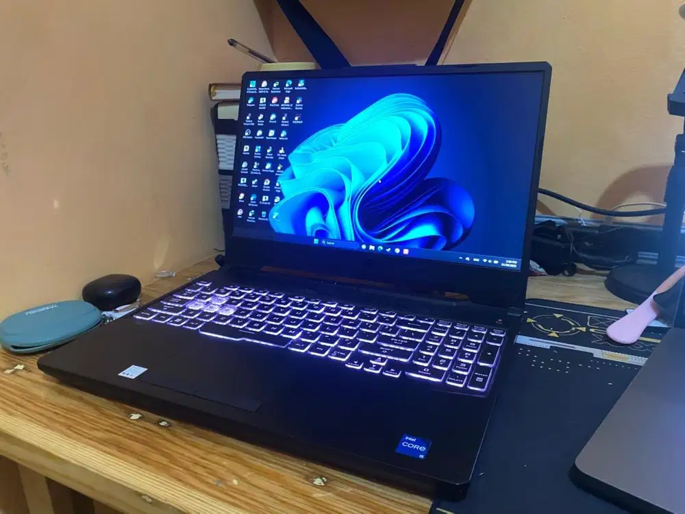 Di jual Laptop ASUS TUF Gaming F15 FX506HC