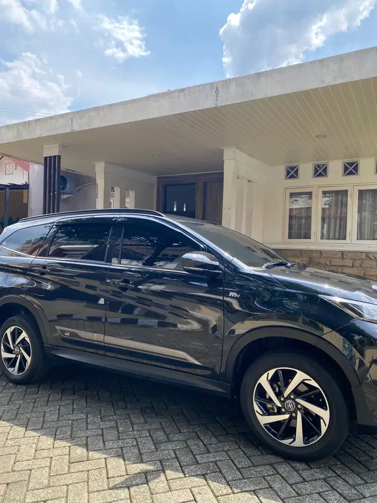 Toyota Rush 2023 Bensin