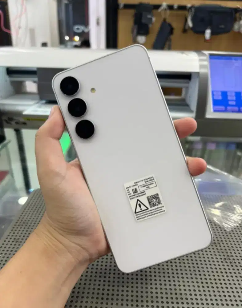 KREDIT AKULAKU SAMSUNG S25 FE 1