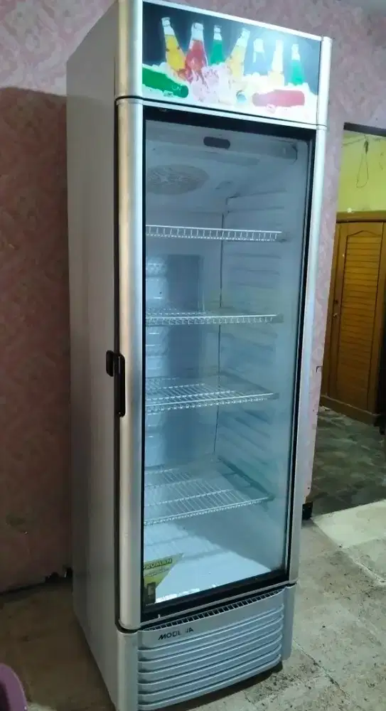 Showcase Modena Jumbo 350L Orisinil