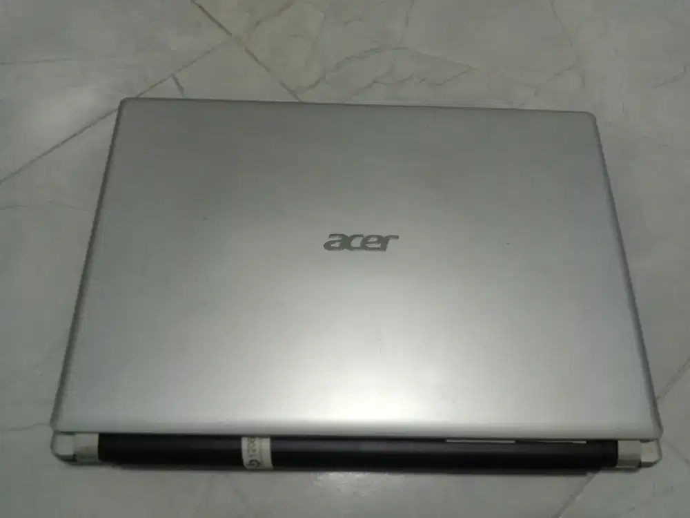 Laptop Acer Core i3