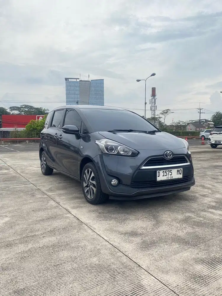 SIENTA 1.5 V AT 2016