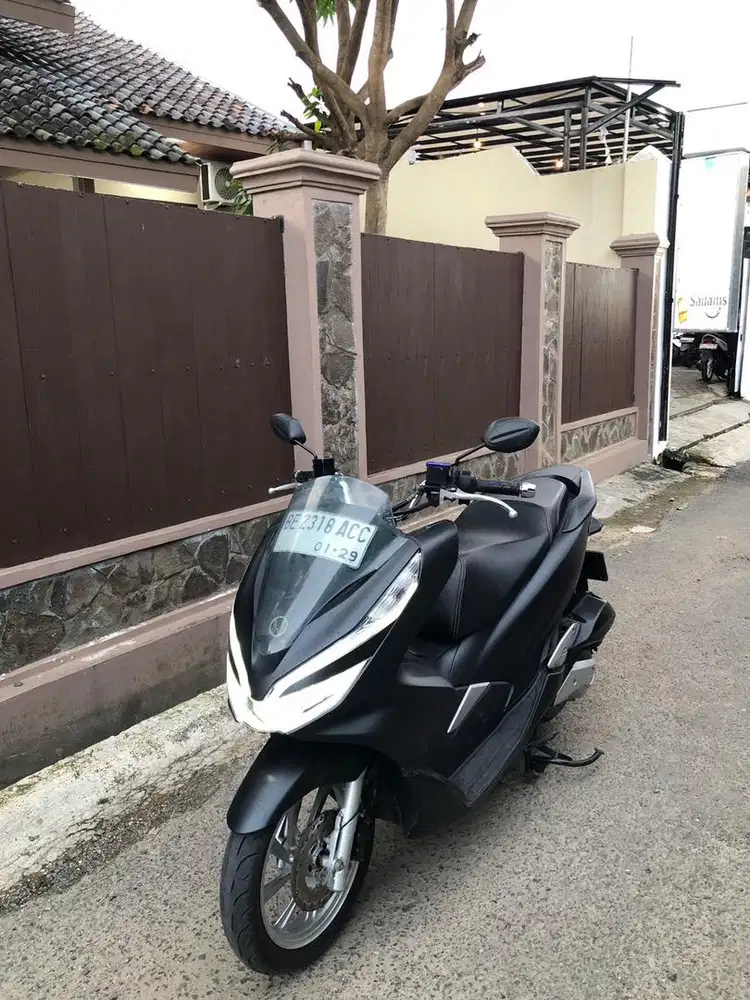 HONDA PCX NEW PREMIUM ISTIMEWA 2019 Pajak Hidup