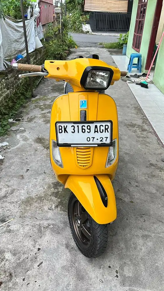 Vespa matic LX 125 cantik