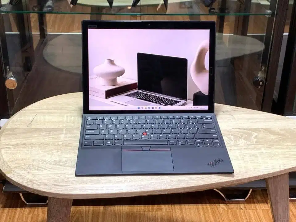 Laptop HyBrid Lenovo Thinkpad X1 Tablet Corei7-8650U Ram 16GB SSD 2in1
