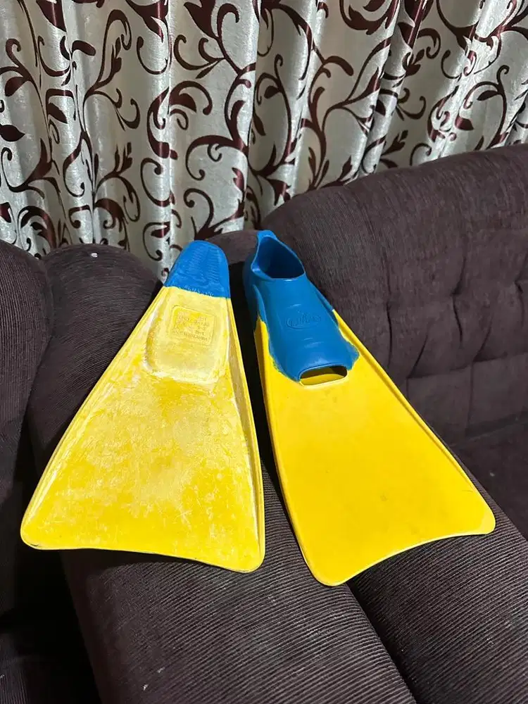 Sepatu Katak Fin Renang merk PANTAS size 34-35 Made In Malaysia