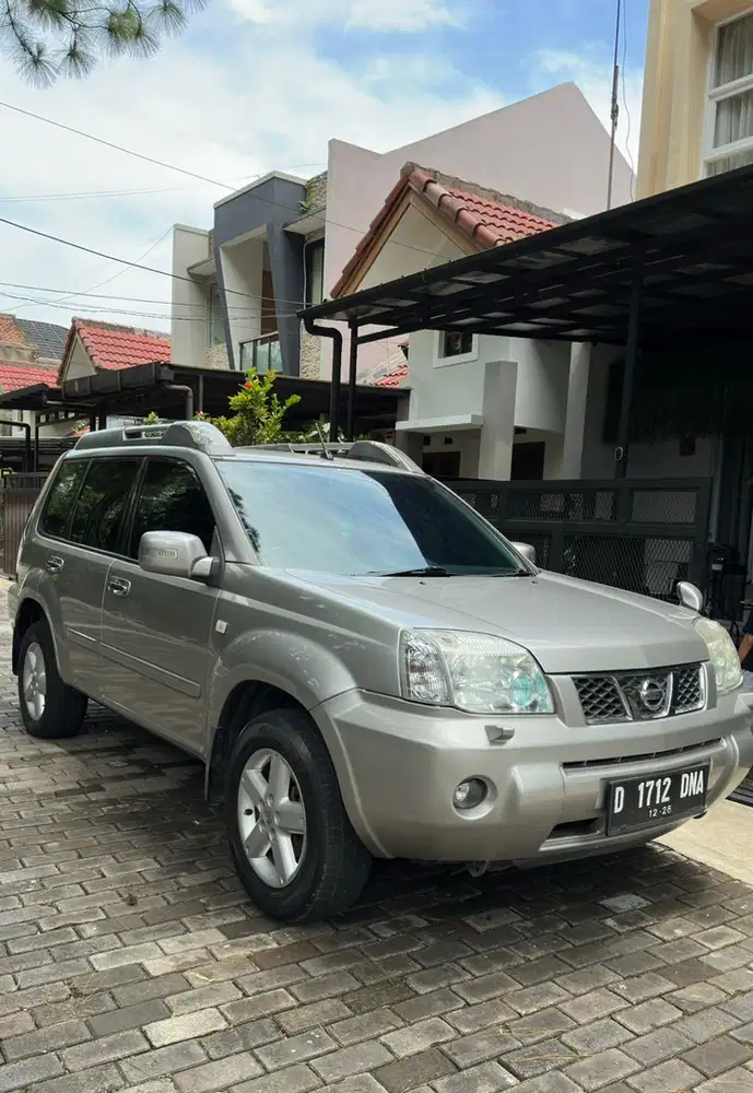 Nissan X-Trail 2007 Bensin