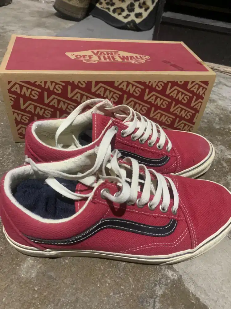 Vans Old Skool (Red maroon)