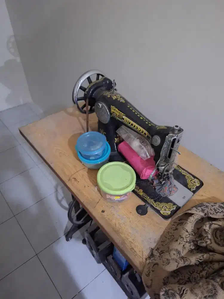Mesin jahit tradisional Butterfly classic  JA-1