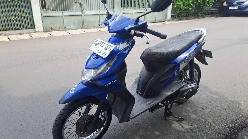 Honda Beat karbu tahun 2010 matic