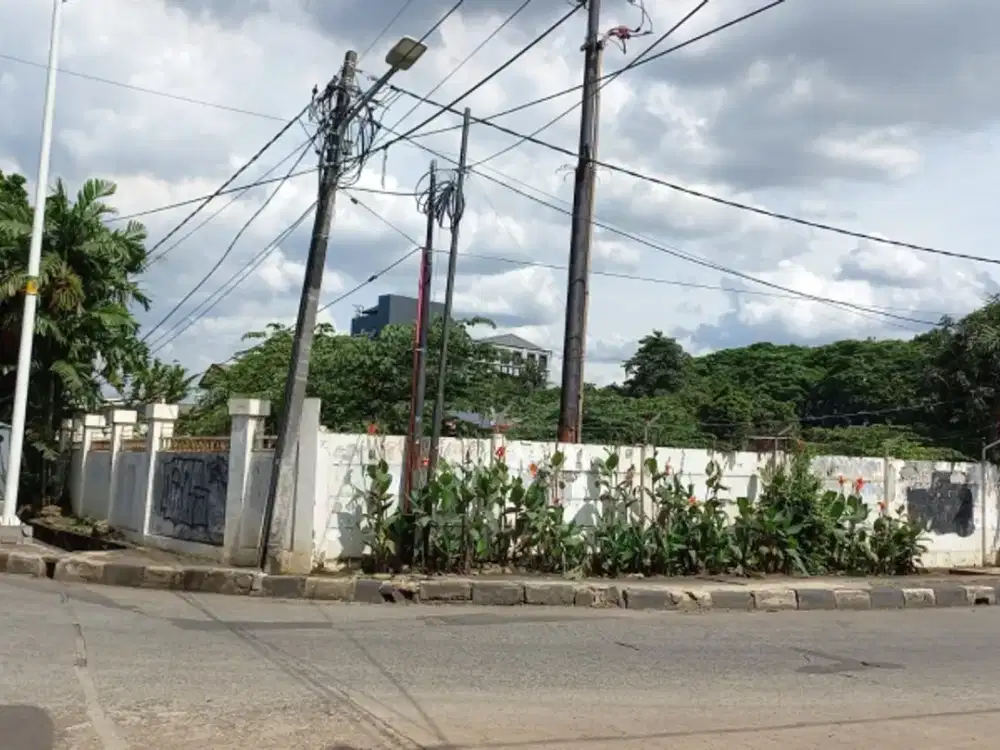 DIJUAL TANAH SIAP BANGUN DI TANJUNG BARAT JAKARTA SELATAN