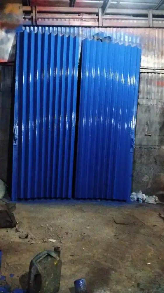 Rolling door.folding gate dan lain Nyah