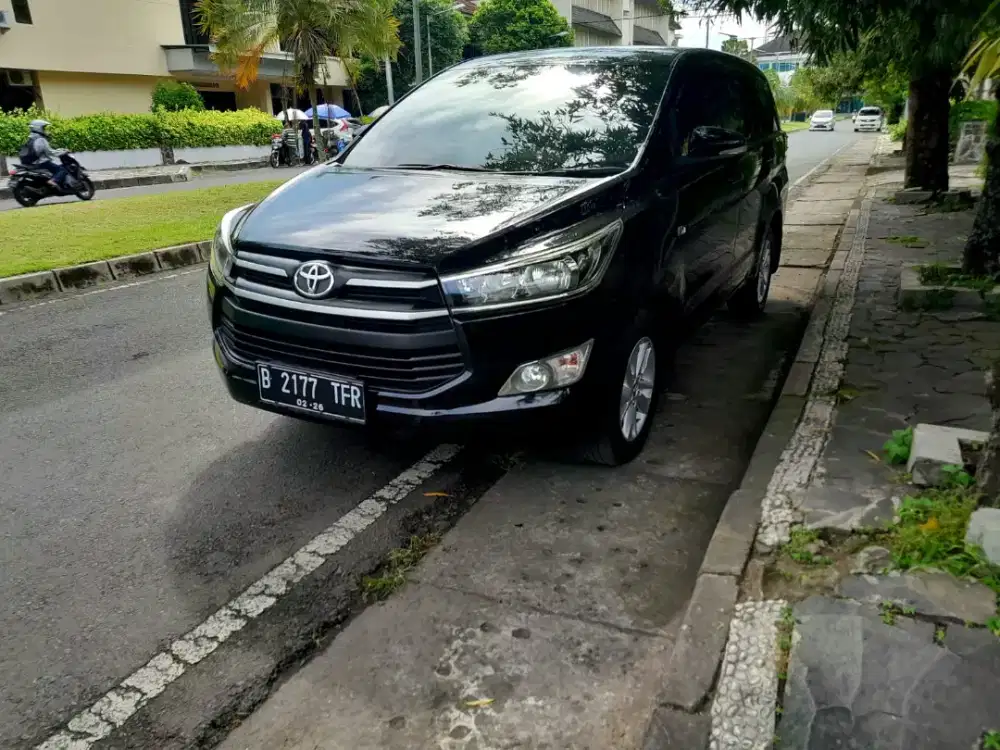 (Km 95rb) Toyota Innova manual bensin 2016 istimewa