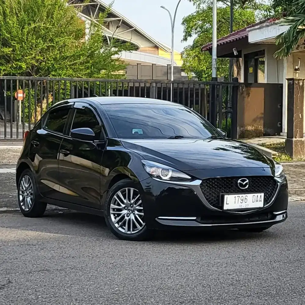Dp 5jt,mazda 2 GT matic 2019 pmk 2020 facelif tipe tertinggi istimewah