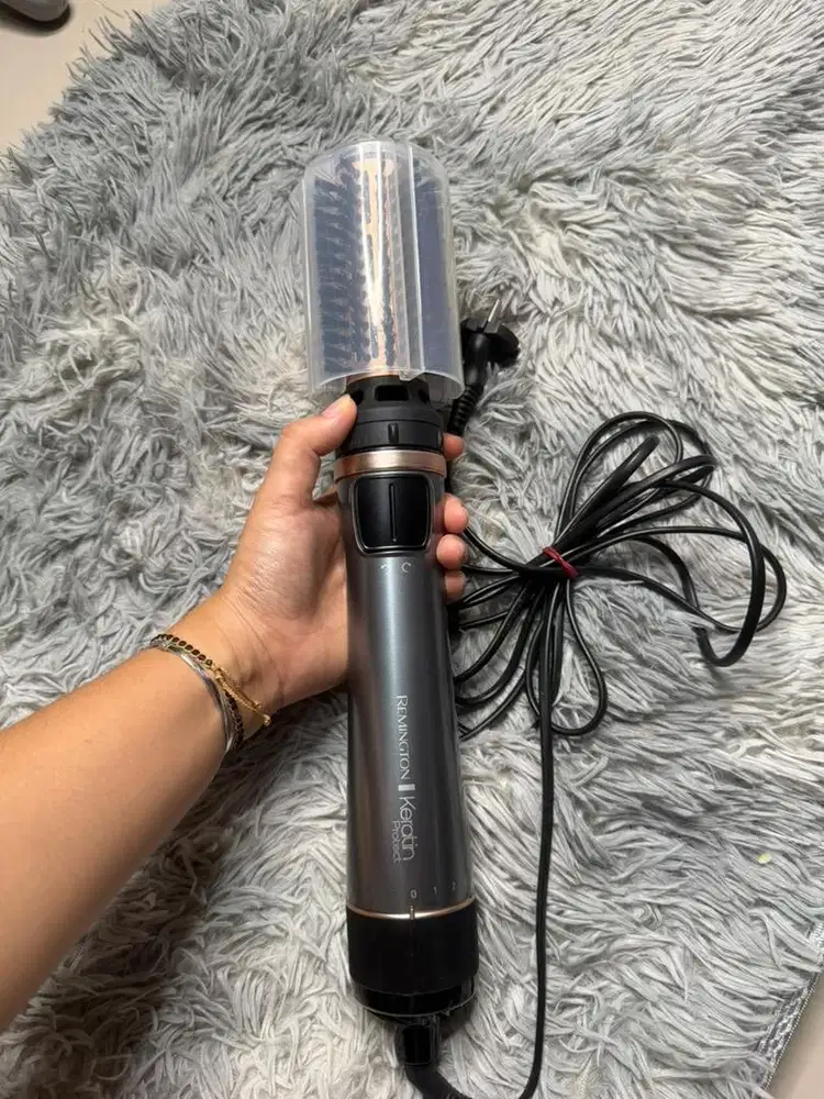 Brow dryer remington.