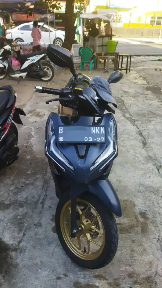 HONDA VARIO 125 TAHUN 2022 WARNA MATE BLUE