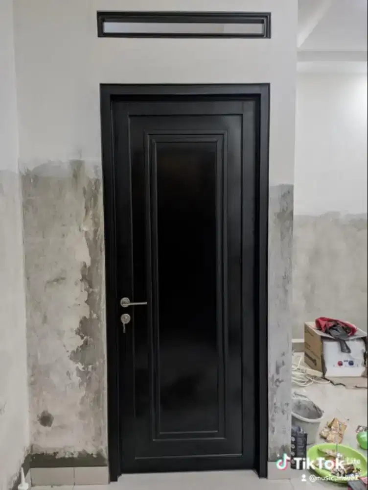 Pintu alumuniun isi acp dan ornamen