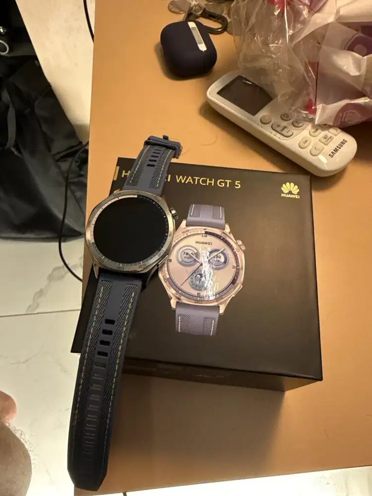 Smartwatch huawei gt5 blue like new