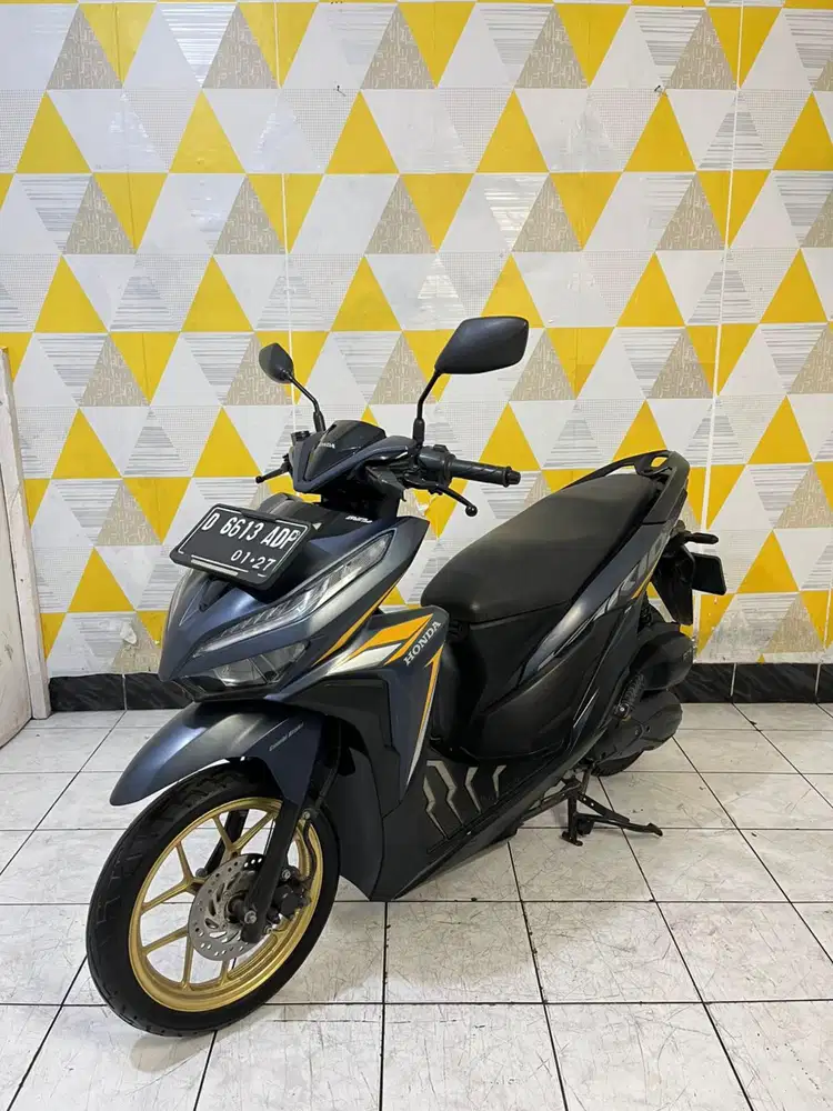 Honda vario 125 cbs iss 2022 cash & kredit