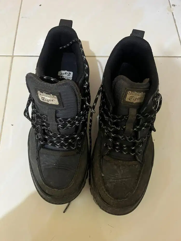 DIJUAL SEPATU ONITSUKA TIGER ORI BLACK (HITAM)