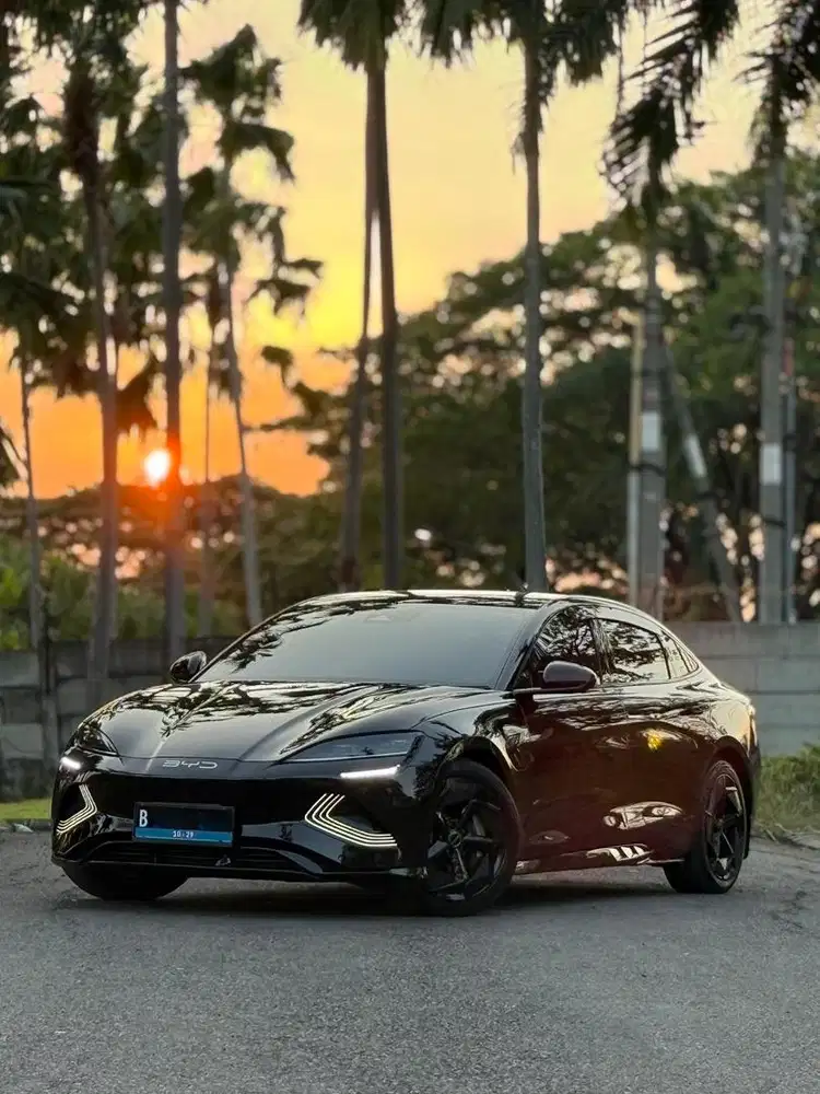 Byd Seal Premium 2024 Black, Istimewa Like New