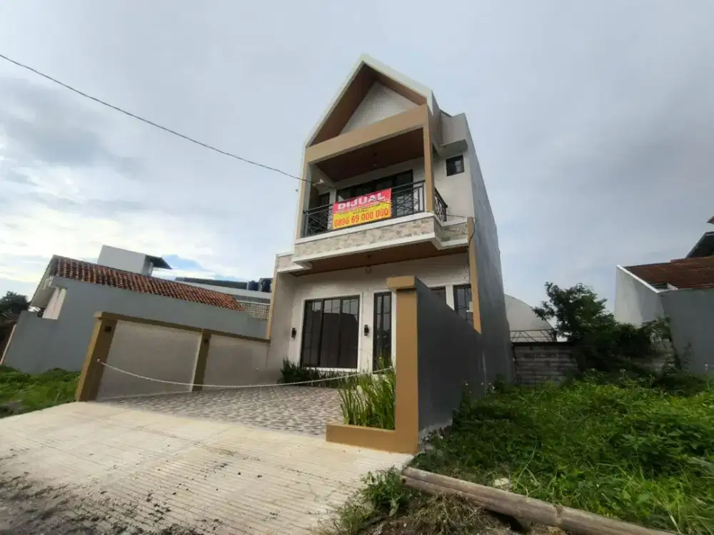 Dijual Rumah SIAP HUNI - Sentul City Bogor - 4 kmr 2 Lantai - Griya Alam Sentul