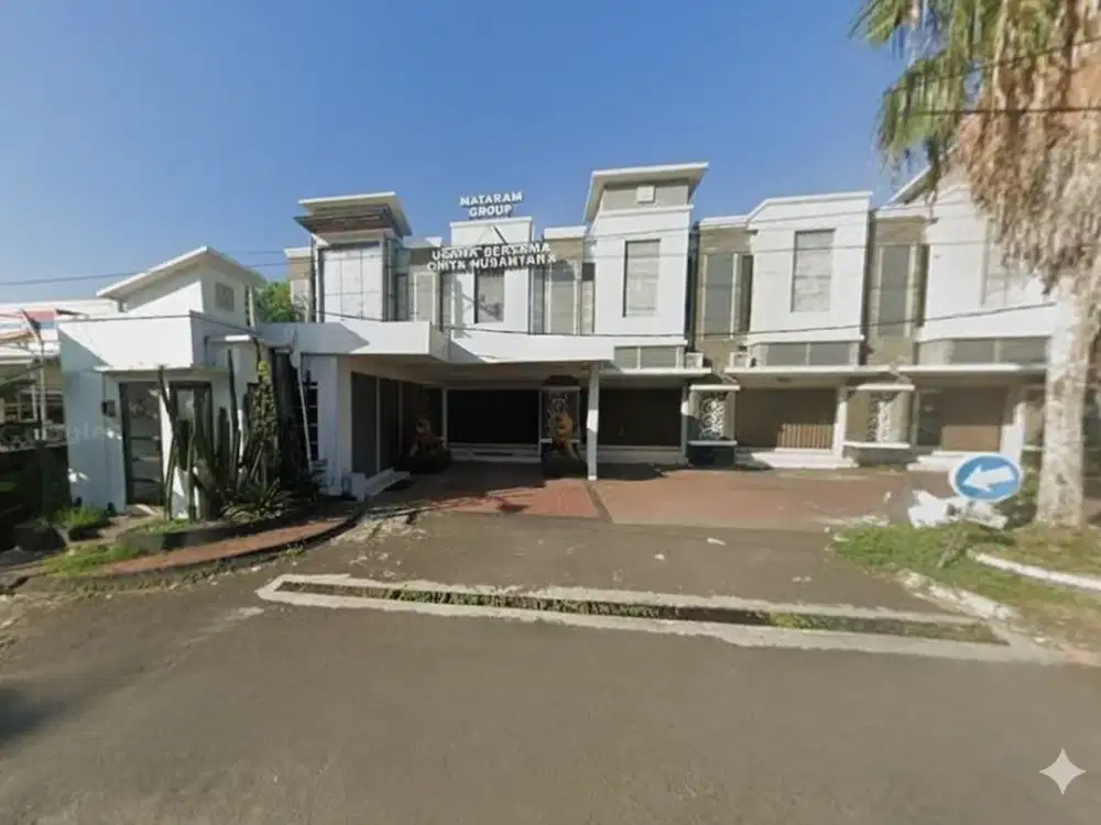 Dijual Ruko Grand Tlogoadi (Hook) full furnished  Berbentuk ngantong belakang (lebih lebar bagian belakang)