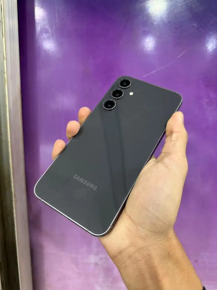 Samsung S23 FE 8/256 GB