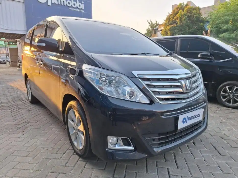 Toyota Alphard 2.4 G Bensin-AT OTOMATIS-2012 EYV
