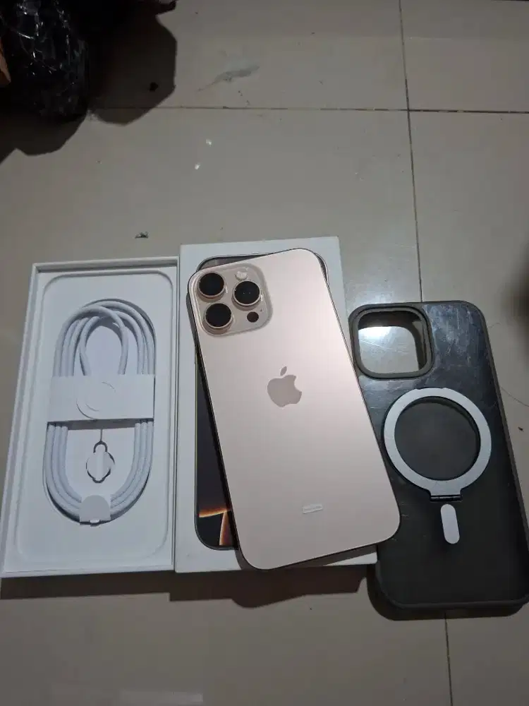 Iphone 16 pro max 256gb garansi resmi ibox