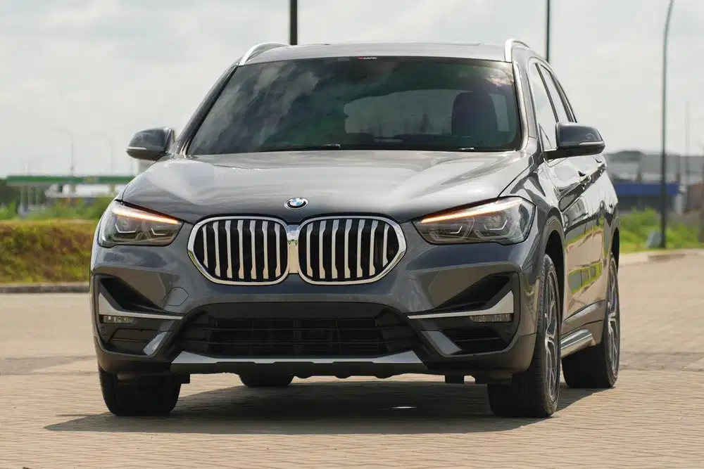 Ganteng Pol! BMW X1 XLine 2021 LCI Facelift Panoramic 320i gla200