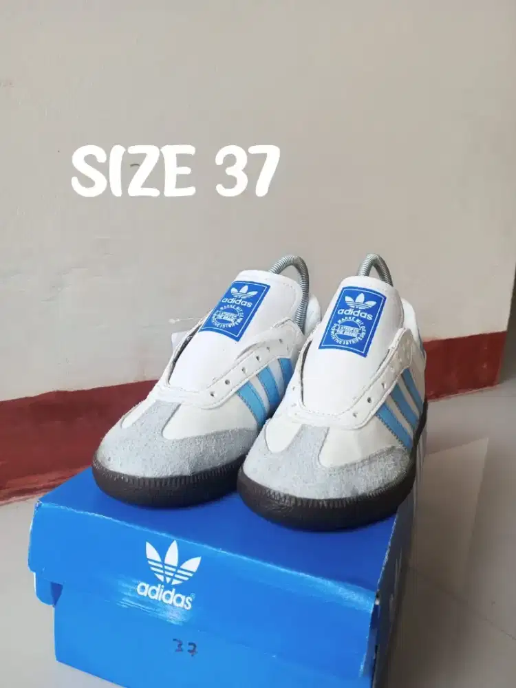 Adidas Premium Murah Meriah